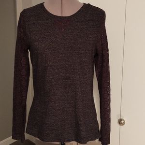 PrAna Darla Lace Sleeve Gray Shirt sz M